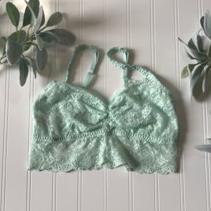 VS pink bralette sea foam